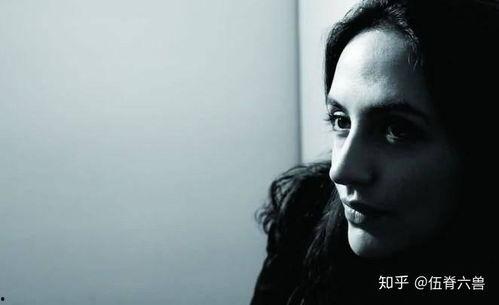 刘烨爆料妻子安娜视频,引发网友热议 第2张 刘烨爆料妻子安娜视频,引发网友热议 第2张